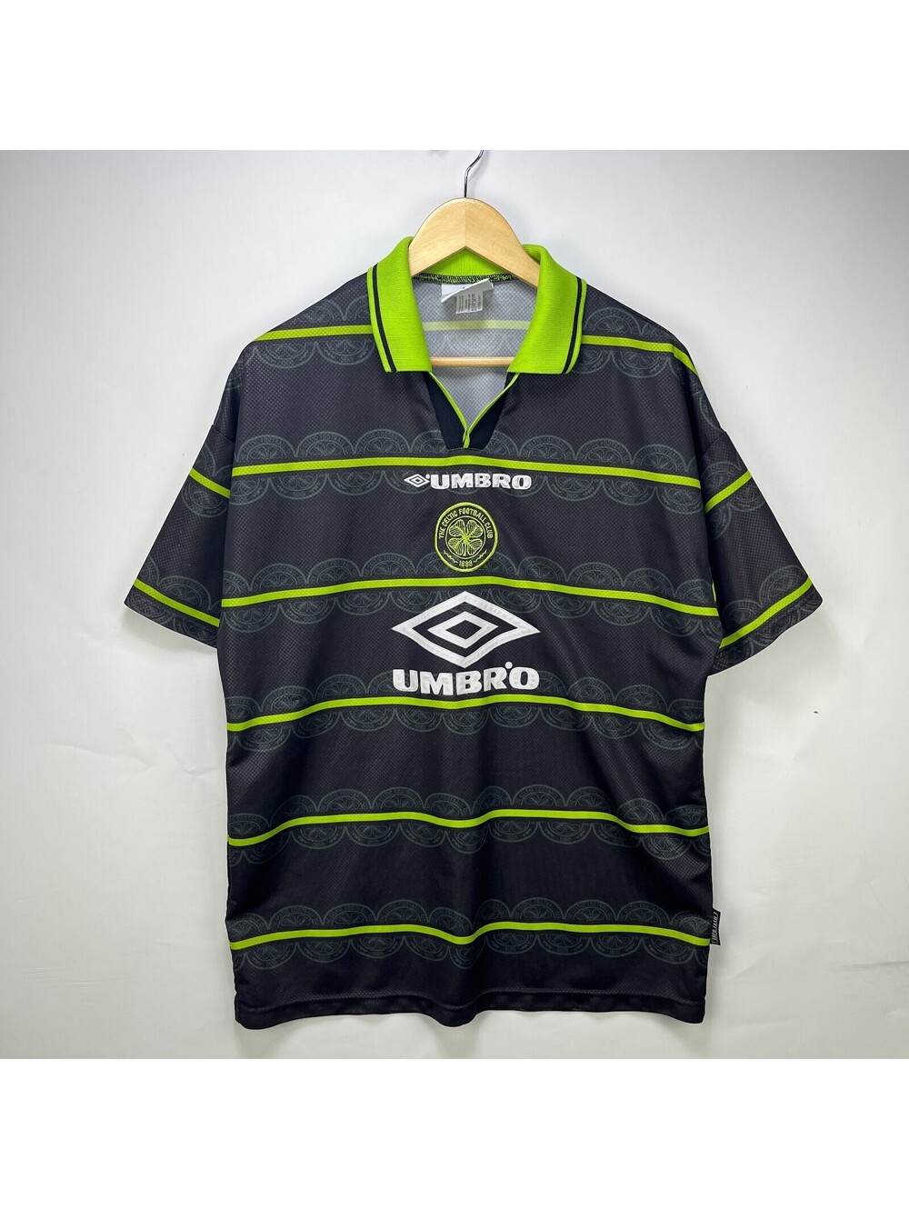 Vintage Umbro Irish Celtic Away Football Shirt Jersey Large